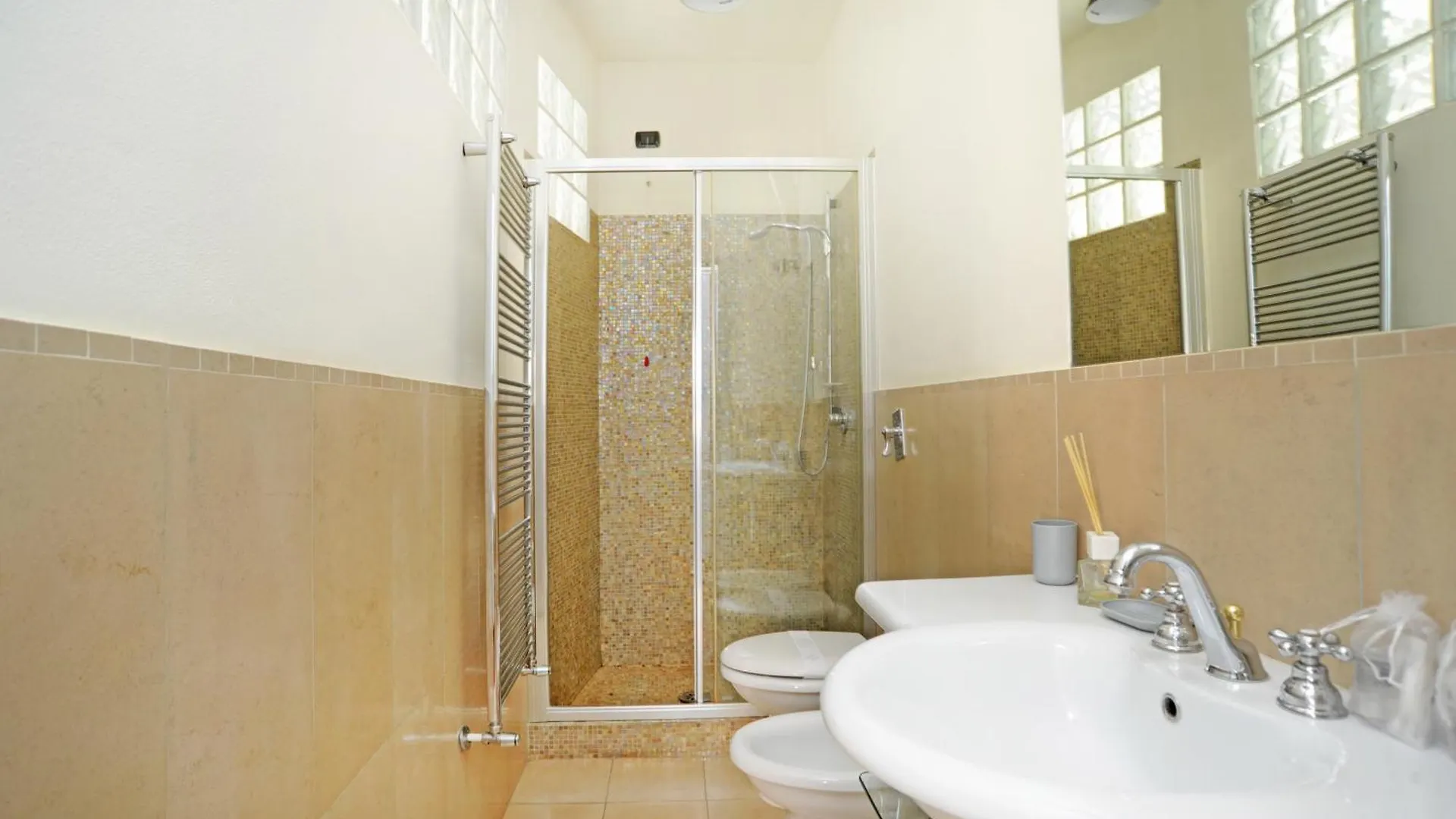 Lecco Apartment Milano